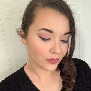 Meet your Posher, Sidney